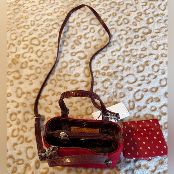 Cecconi Piero Burgundy and Red Mini Crossbody Bag 
Made in Italy. Women’s - Picture 4 of 11